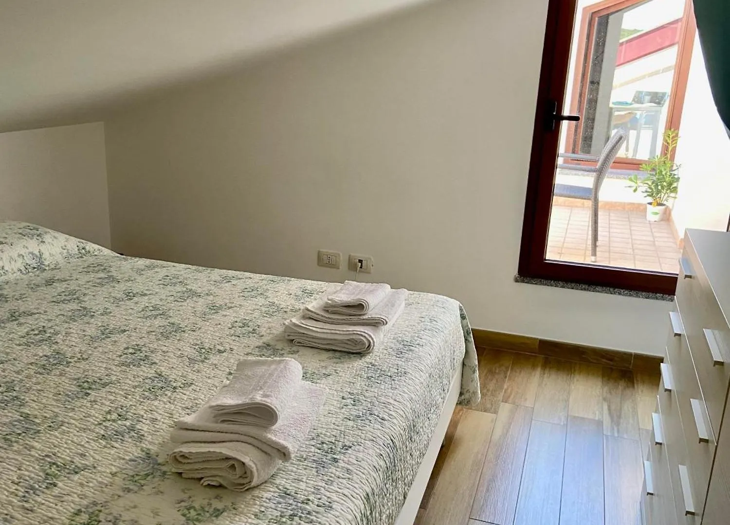 Giova'S House Apartment Alghero 0*,  Italy